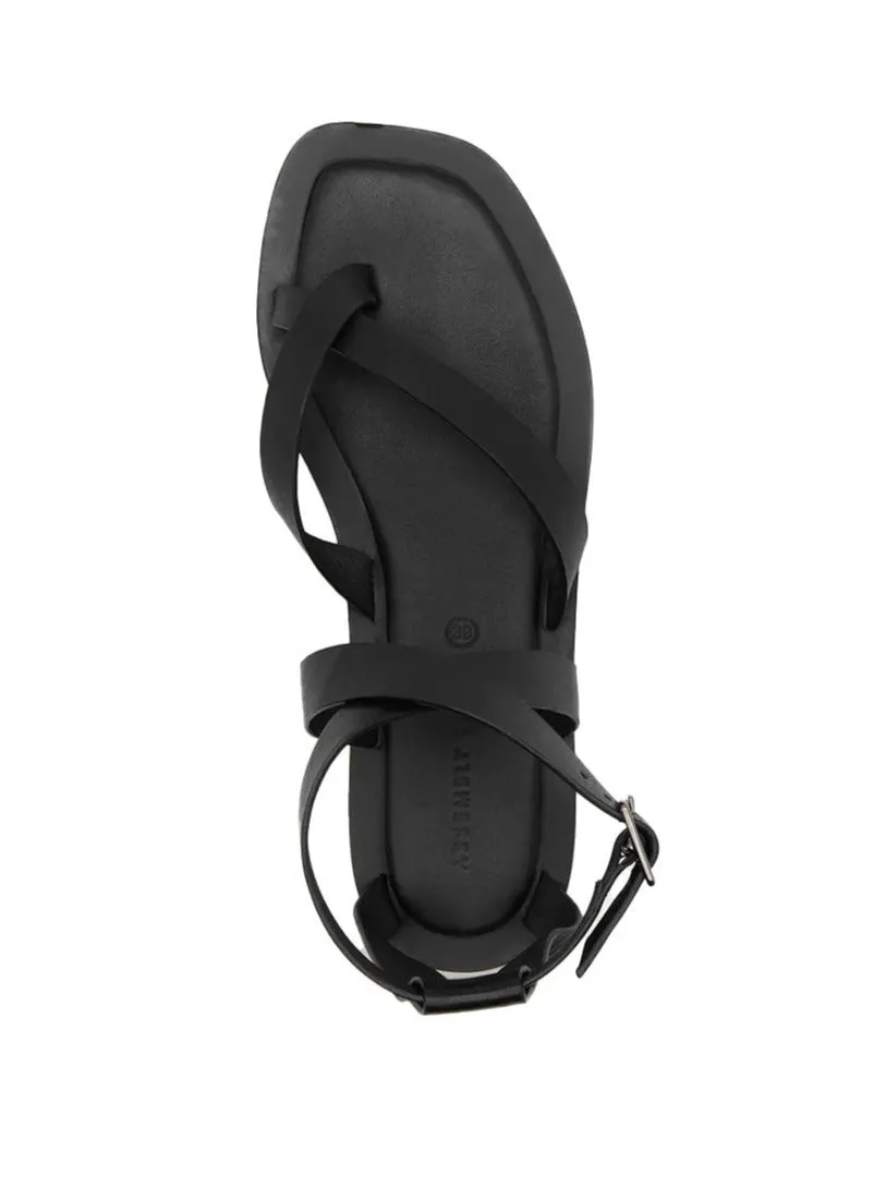 Assembly Label Valla Sandal in Black