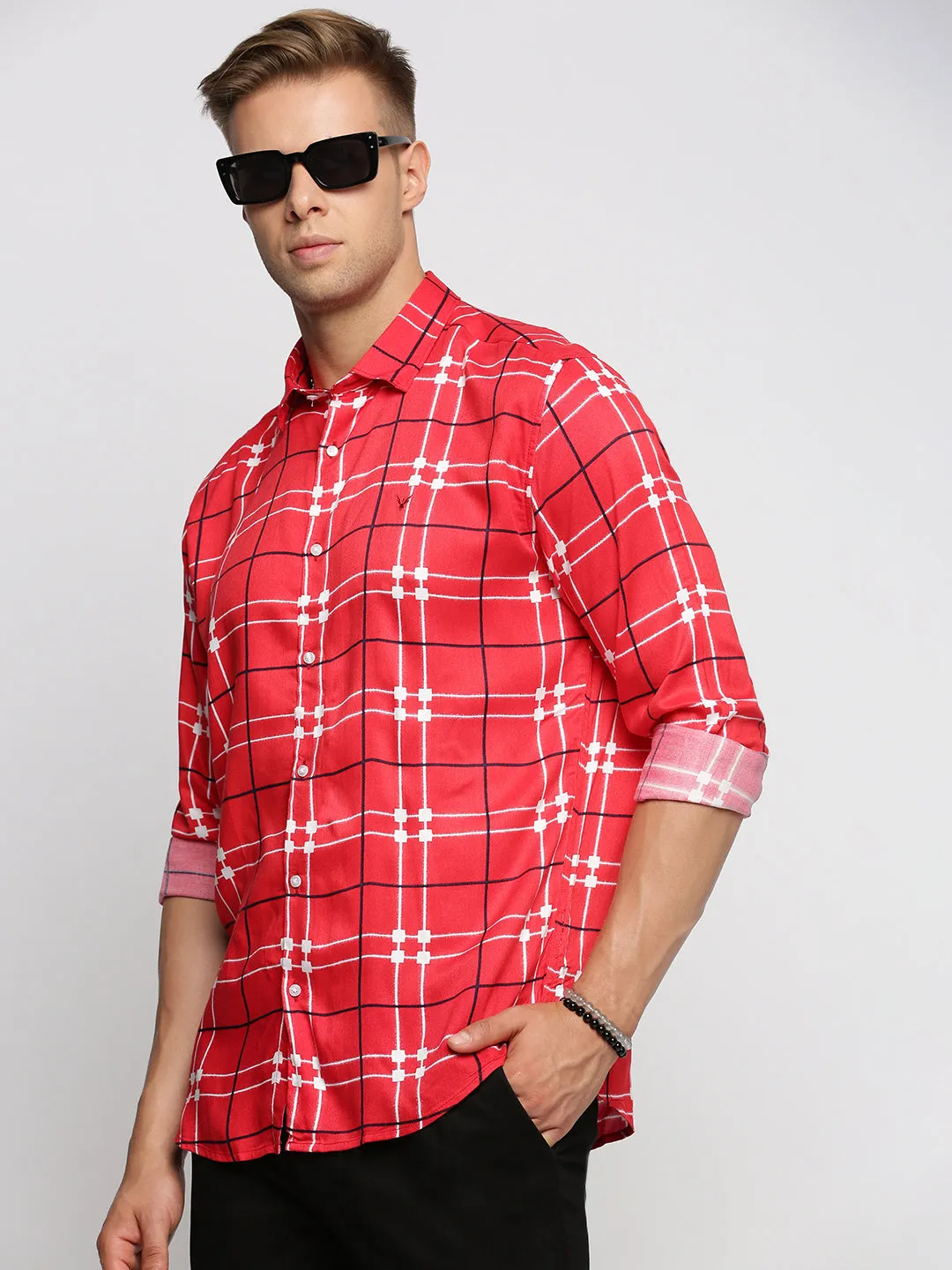 Men Red Spread Collar Windowpane Checks Shirt