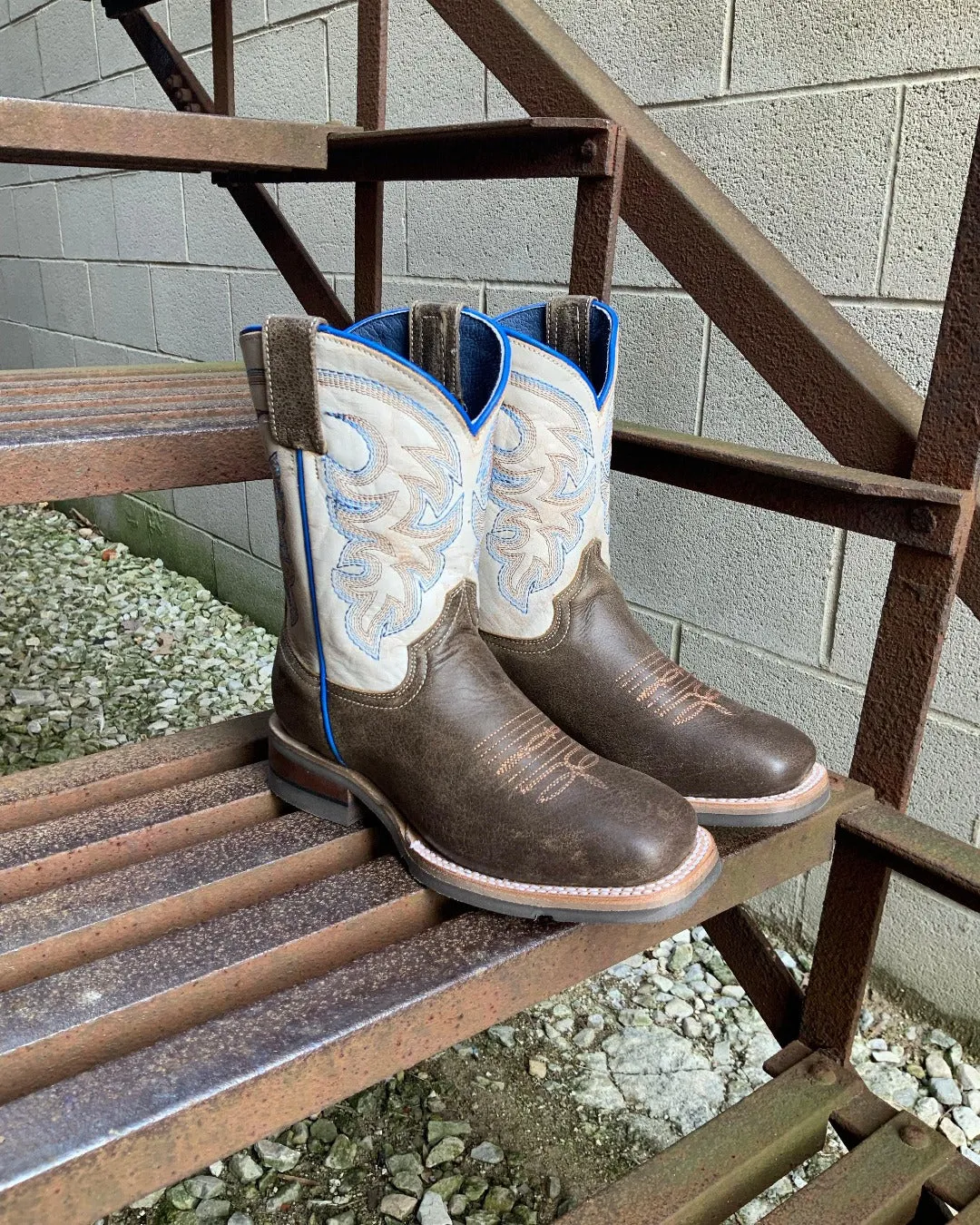 Roper Boy's Child and Youth Vintage Brown Square Toe Cowboy Boots 7019-8246