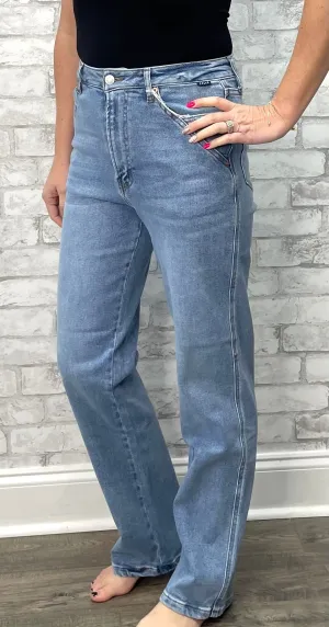 Super High Rise Dad Jean with Slanted Front Pocket